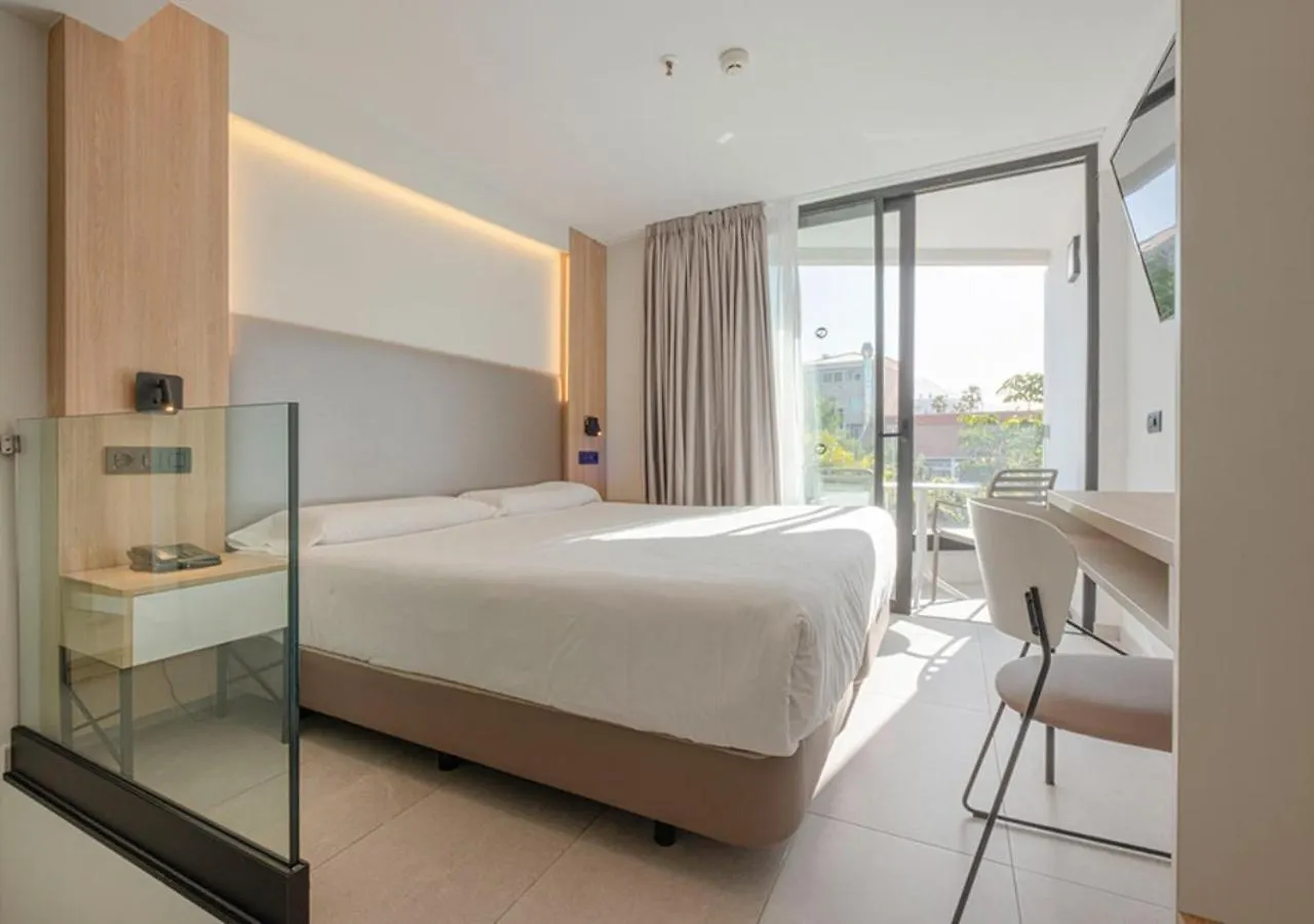 ****  Hotel Mynd Adeje Costa Adeje  Španělsko