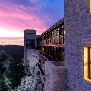 https://parador-de-jaen.es-andalucia.com