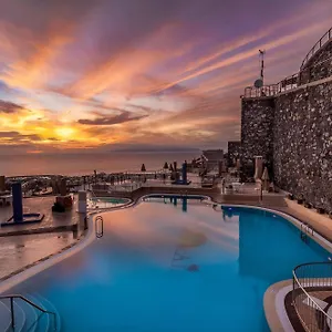 Kn Panorámica Apartahotel